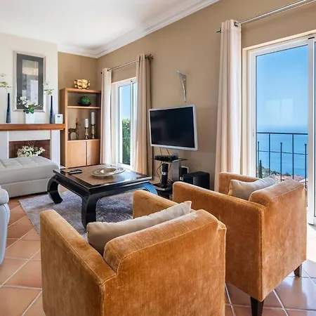 Holiday home Ferienhaus Fuer 6 Personen Ca 350 Qm In Funchal, Madeira Und Umgebung Funchal (Madeira)
